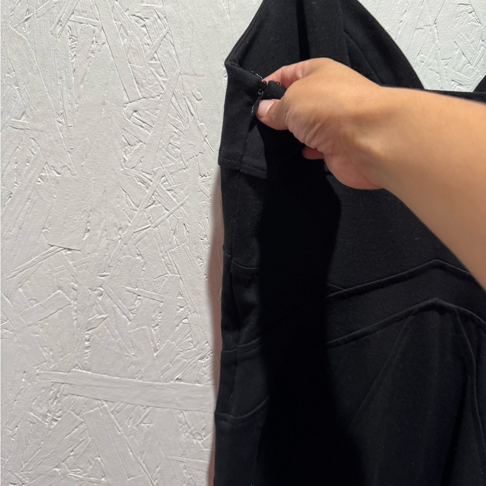 Diane‎ Von Furstenburg black body con  dress - Picture 4 of 4
